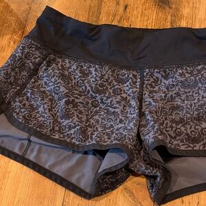 Lululemon Speed Up Shorts 2.5" in Rare Black Lace